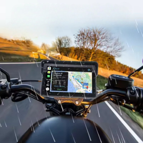 Multimedialny system dla motocykli – nawigacja i pełna łączność 