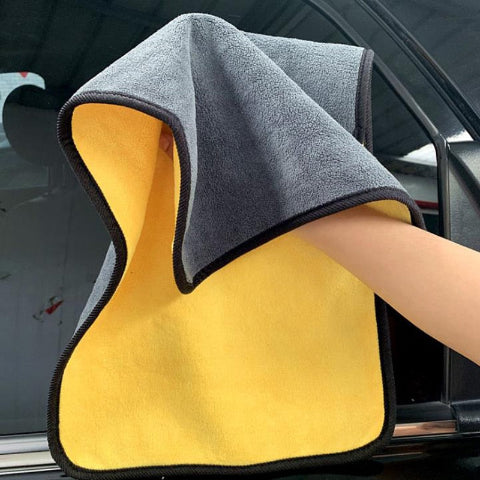 Chiffon podwójny auto – czyszczenie bez śladów 