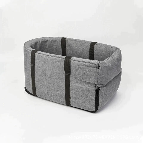 Dog Transport Basket – Comfort and Stability in the Car 